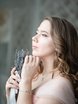 Распущенные, Локоны / Локоны на один бок от Свадебный стилист-визажист Алёна Рей 1