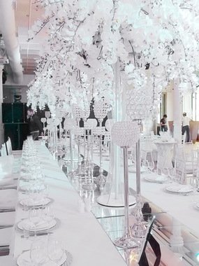 Столы и стулья гостей / Банкет в Классика от Студия декора Gogelia-Decor 1