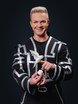 Иллюзионное шоу с цветными голубями на свадьбу от Шоу Сергея и Светланы Чуйко 8