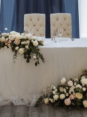 Президиум / Стол молодоженов в Классика от MWedding 1